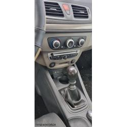 2011 Renault Megane 1.5 Diesel, manuális 6 sebességes - kulcs nincs! - kizárólag bontásra!