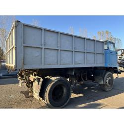 1989 IFA L60 4x4, 9160 ccm dízel, mechanikus váltóval, magasított plató felépítménnyel - kizárólag bontásra