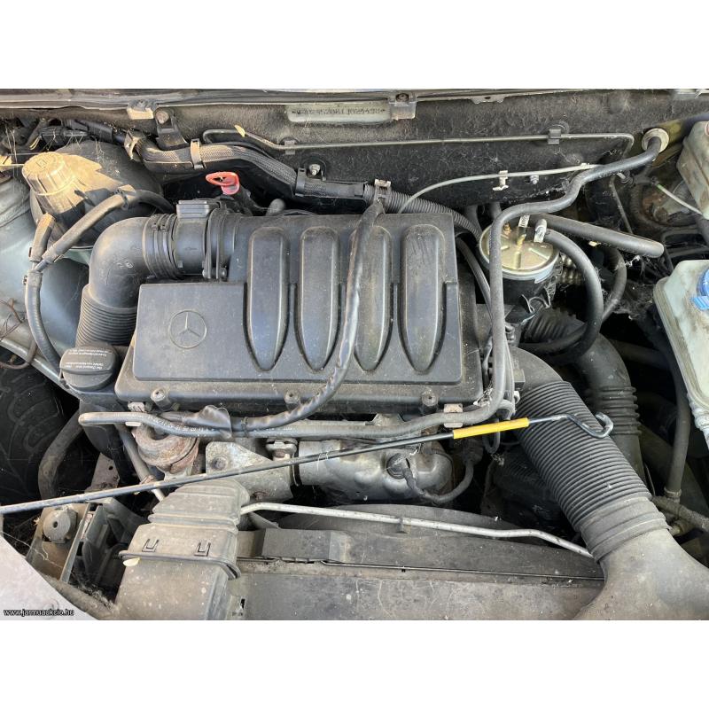 2005 Mercedes B200 cdi, 6 sebességes mechanikus váltó, kulcs nélkül - kizárólag bontásra